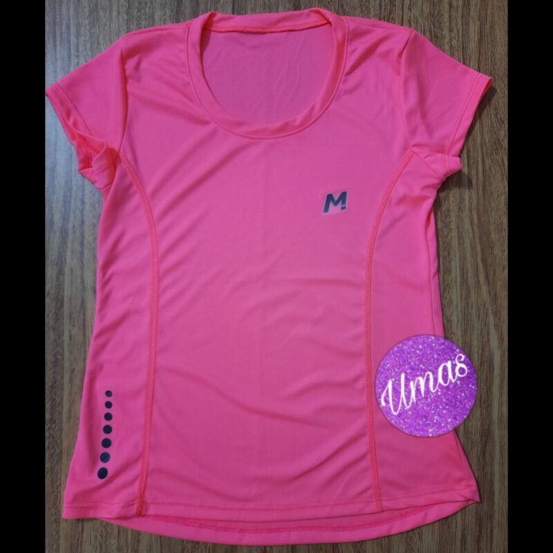 Remera Dry-fit con Recortes Fucsia